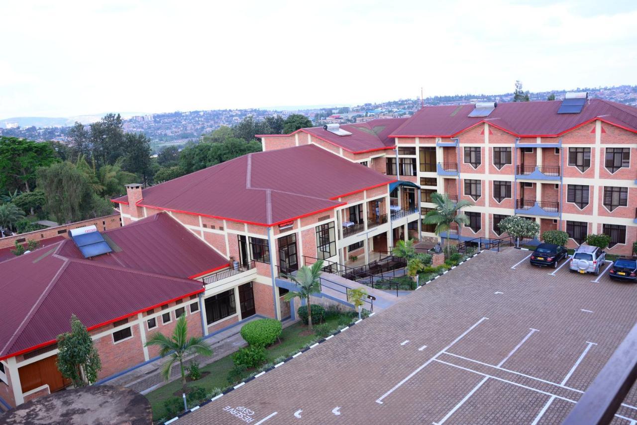 Centre Saint Vincent Pallotti Kigali Exterior photo
